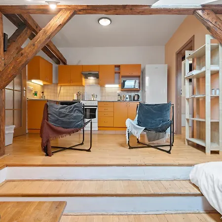 Vintage Apts In Heart Of By Michal&friends Appartamento