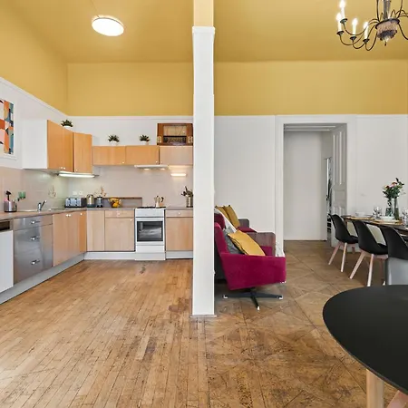 Vintage Apts In Heart Of By Michal&friends Appartamento