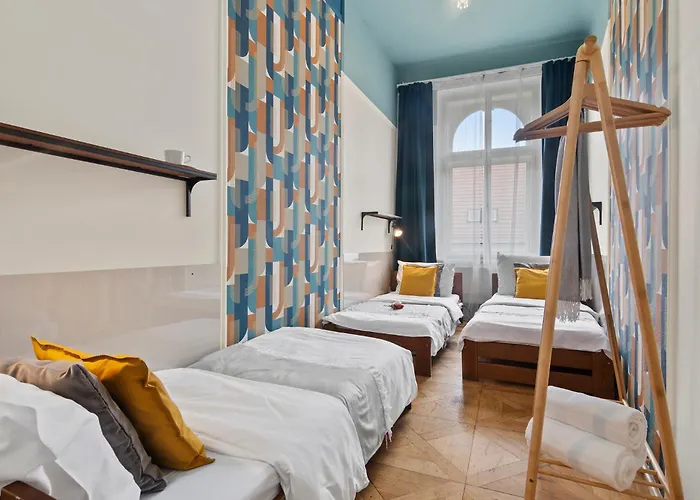 Vintage Apts In Heart Of By Michal&friends Apartment *
