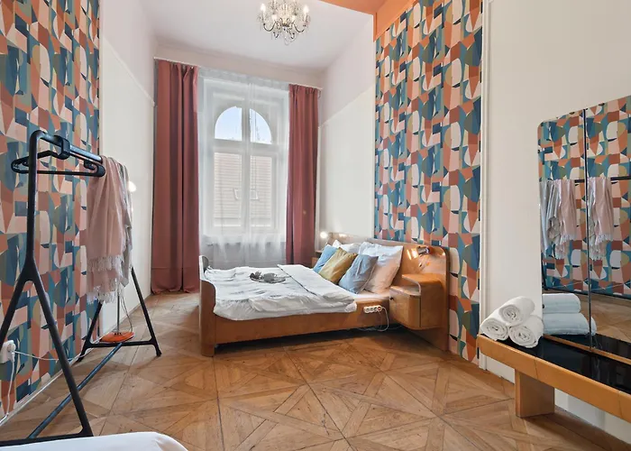 Vintage Apts In Heart Of By Michal&friends Apartment