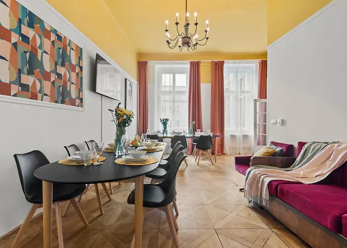 Apartment Vintage Apts In Heart Of By Michal&friends