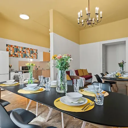 Apartament Vintage Apts In Heart Of By Michal&friends *