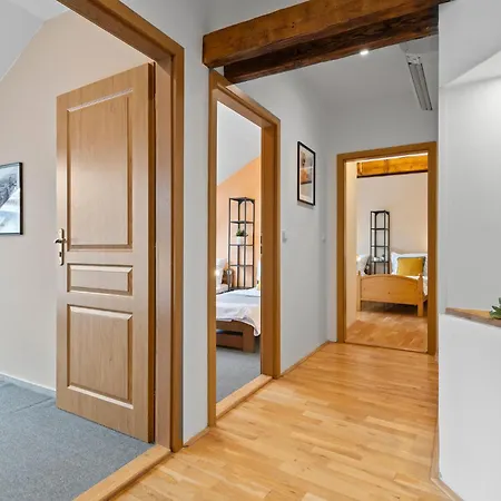 Vintage Apts In Heart Of By Michal&friends * Prag